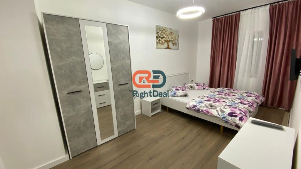 Tek Komuna E Parisit ,Shitet Apartament 1+1+Verande Totalisht I Investuar!