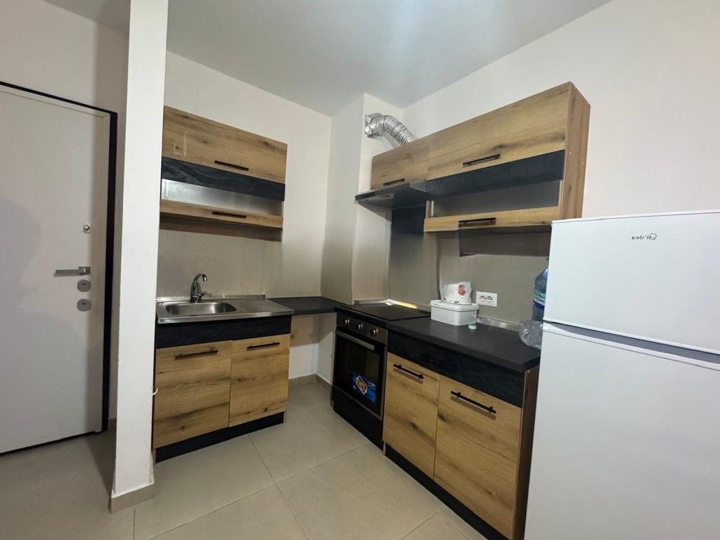 AFFITTASI APPARTAMENTO 1+1 AL COMPLESSO ZIRKON 500 € /Mese