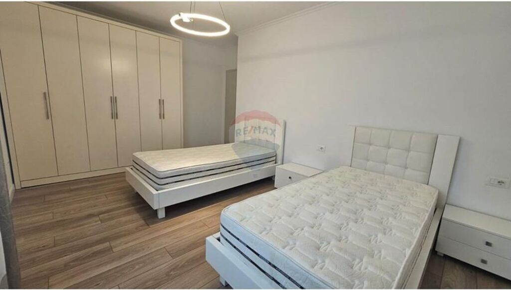 Apartament 2+1 per qira prane Kodra Diellit 1.