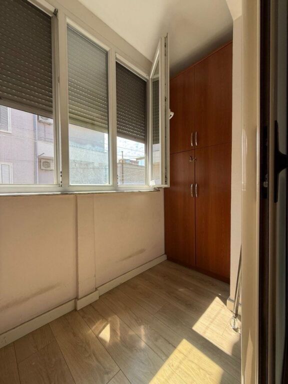Apartament 2+1 per shitje siper Spitaleve
