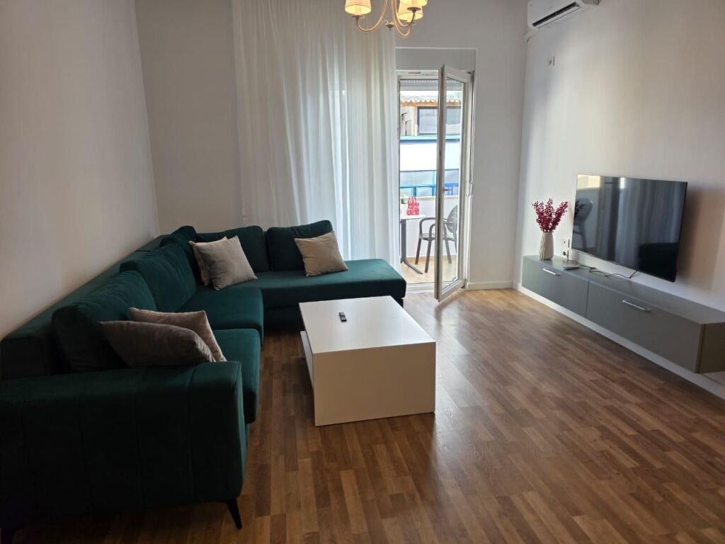 APPARTAMENTO 1+1 IN AFFITTO VICINO A DELIJORGJI!