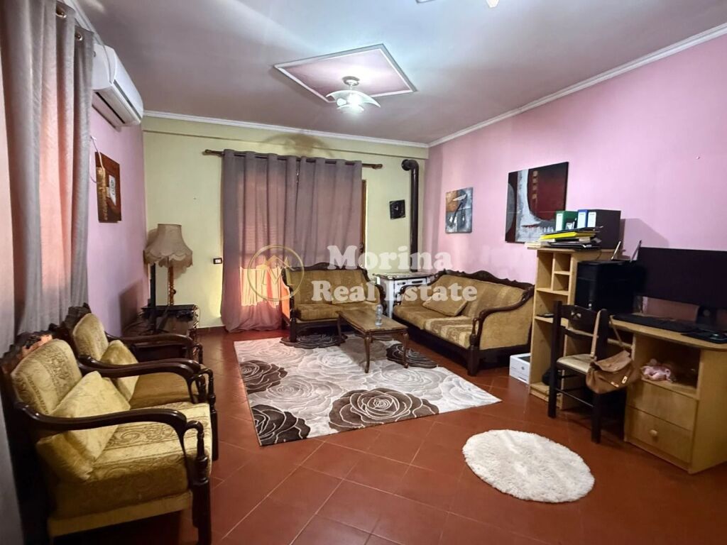 Affitto | Appartamento 2 + 1 | Istituto Agrario | 300 €/mese