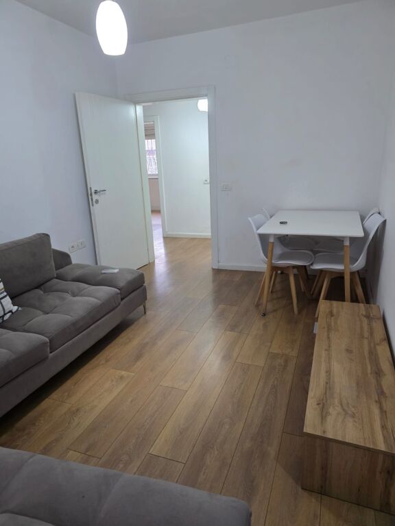 APPARTAMENTO IN AFFITTO 1+1 21 DICEMBRE 45.000 LEKE