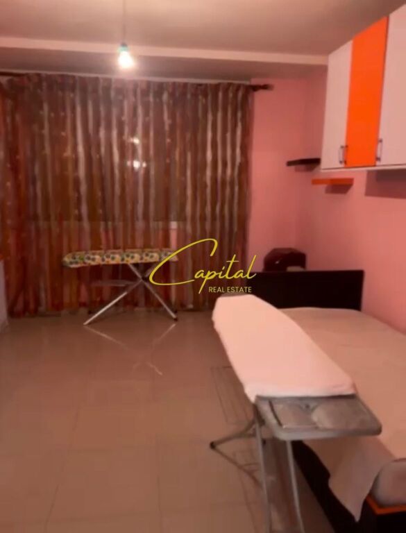 APARTAMENT ME QIRA 2+1 RRUGA E KAVAJES 55.000 LEKE