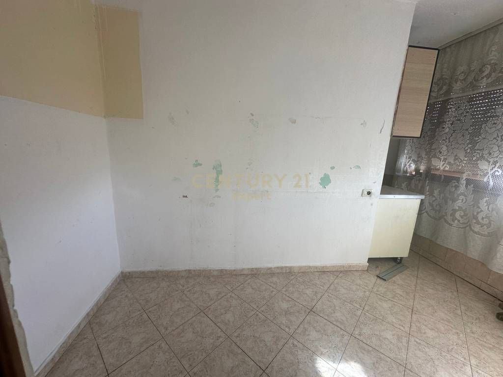 Apartment 1+1 for sale in Kombinat!