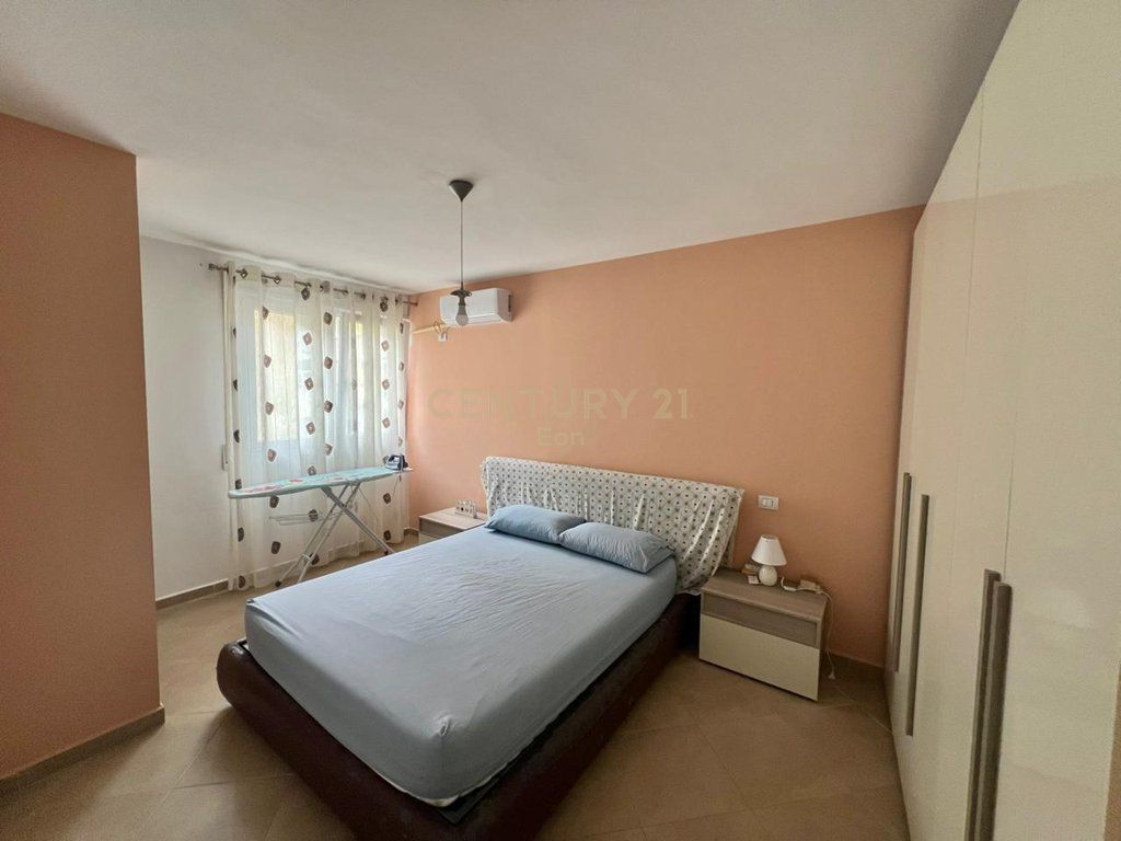 Appartamento 2+1+2 con vista laterale sul mare a Shkembi i Kavajes, Durres !