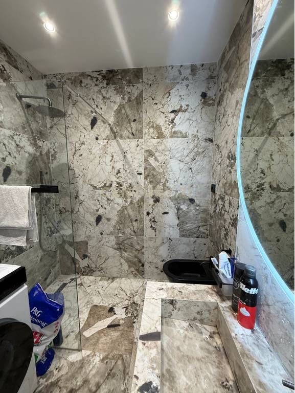 Shitet Apartament 2+1 ne Xhamllik