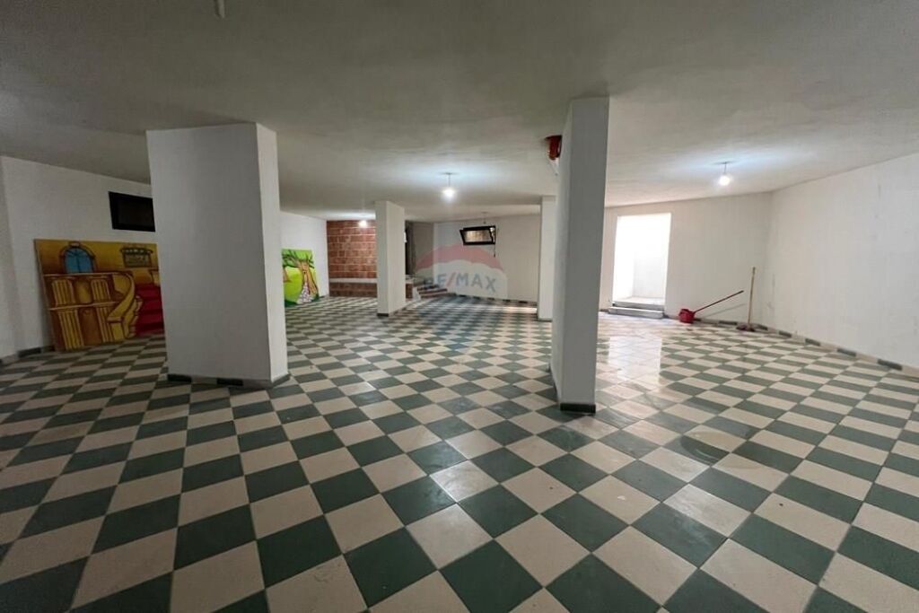 Magazine per dhenie me qera- PRANE AMBULANCES, VLORE