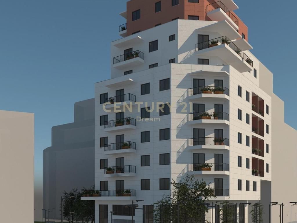 APARTAMENT 2+1 NE SHITJE PRANE BRRYLIT &amp; Xhamllikut ‼️
