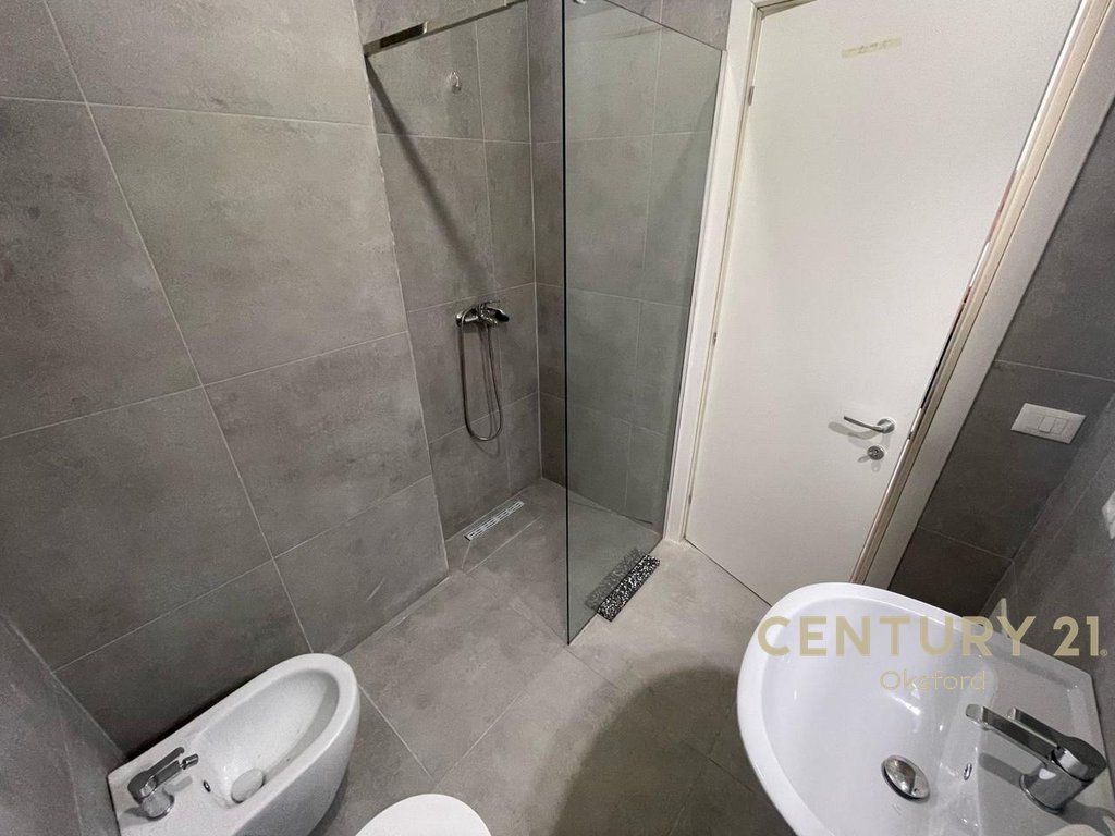 Univers City, Appartamento in affitto 2+1+2+ posto auto! 500€