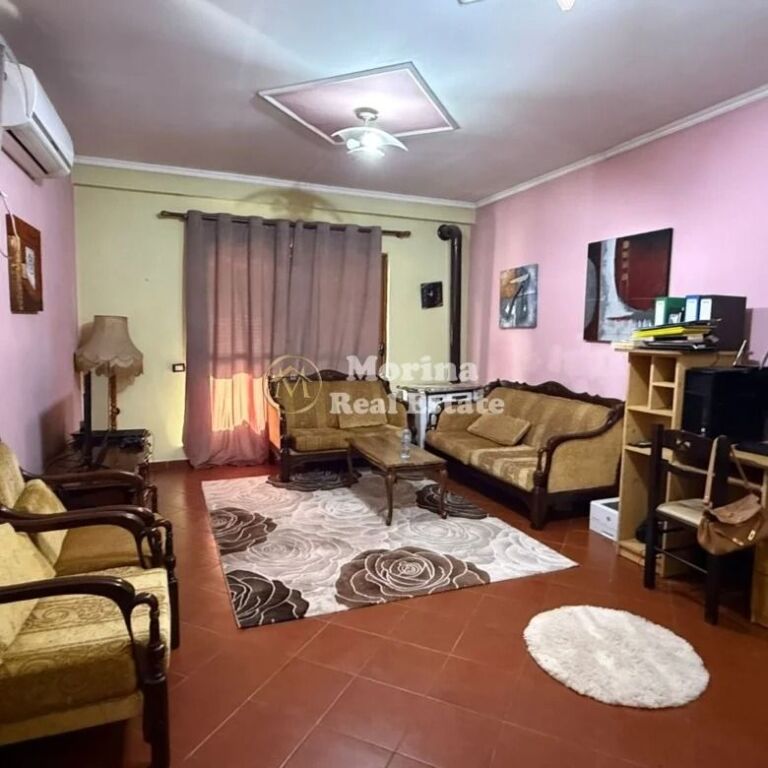 Affitto | Appartamento 2 + 1 | Istituto Agrario | 300 €/mese