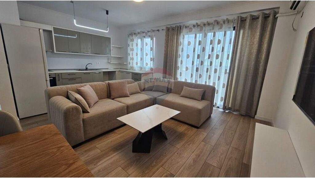 Apartament 2+1 per qira prane Kodra Diellit 1.