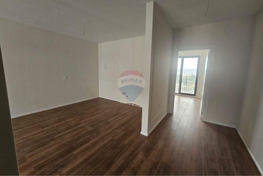 Shitet Apartament 1+1 në Don Bosco