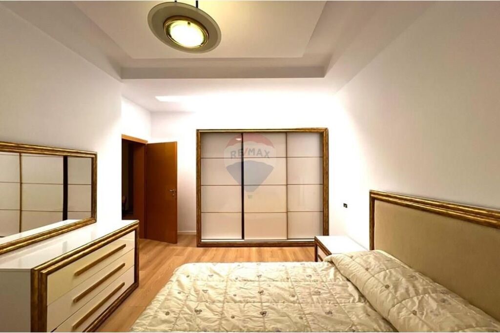 Apartment 2+1 for rent Elbasan Street