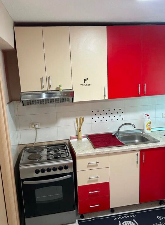 APARTAMENT ME QERA 1+1 PAZARI RI 42.000 LEKE