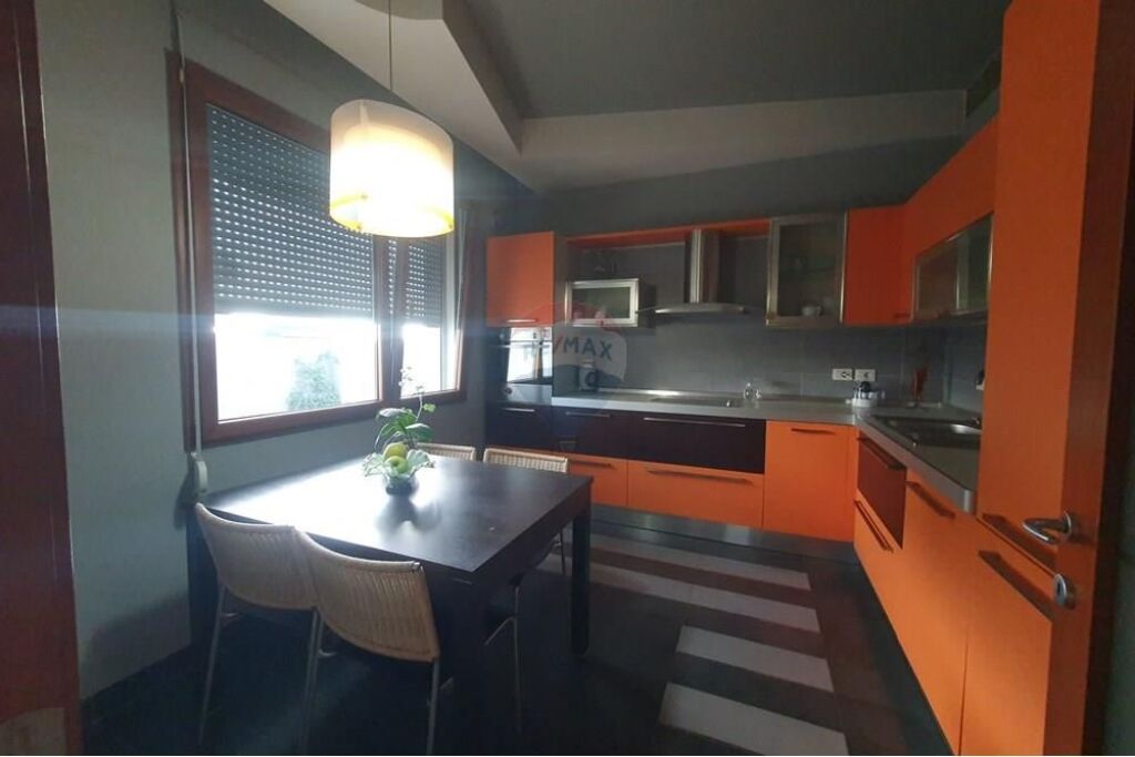 GIVEN SUPER APARTMENT AT GOLD COMPLEX 3+1+3