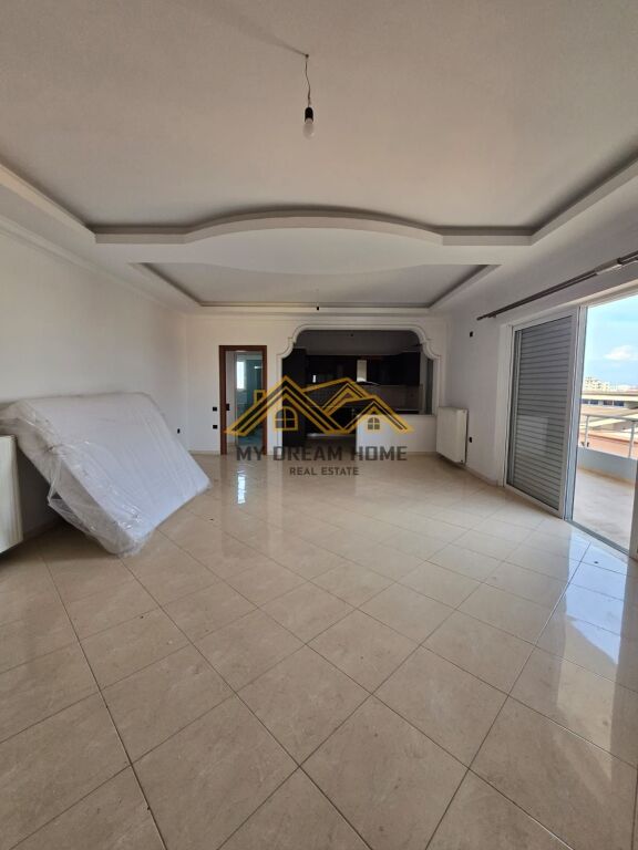 SHITET PALLAT 5 KATESH NE DURRES!