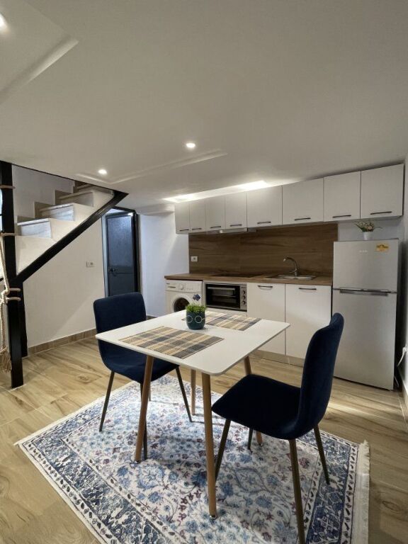 Affittasi Appartamento Duplex 1+1