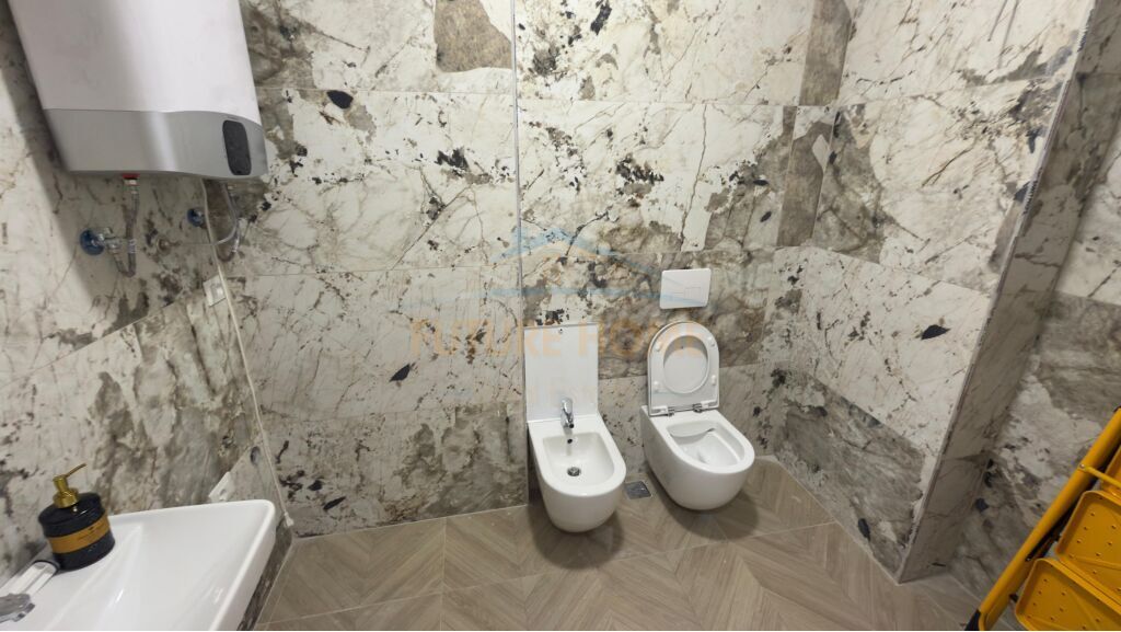 Qera, Apartament 2+1+2, Rruga Karl Gega, Bulevardi i Ri