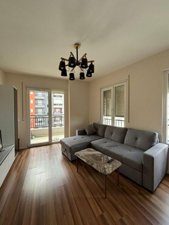 Apartament me qera - Astir, Vila L2