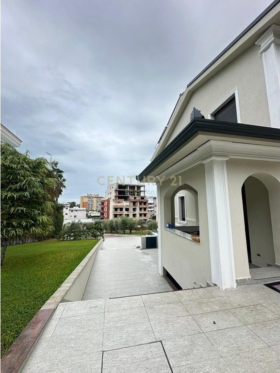 FOR RENT SECOND FLOOR OF A VILLA, PLEPA DURRËS!! 850 € /Month