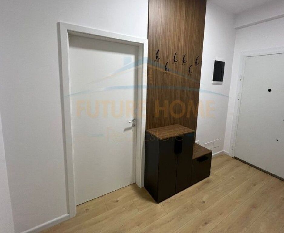 Qira Vilë 3-kateshe, Aba Residence, Sauk