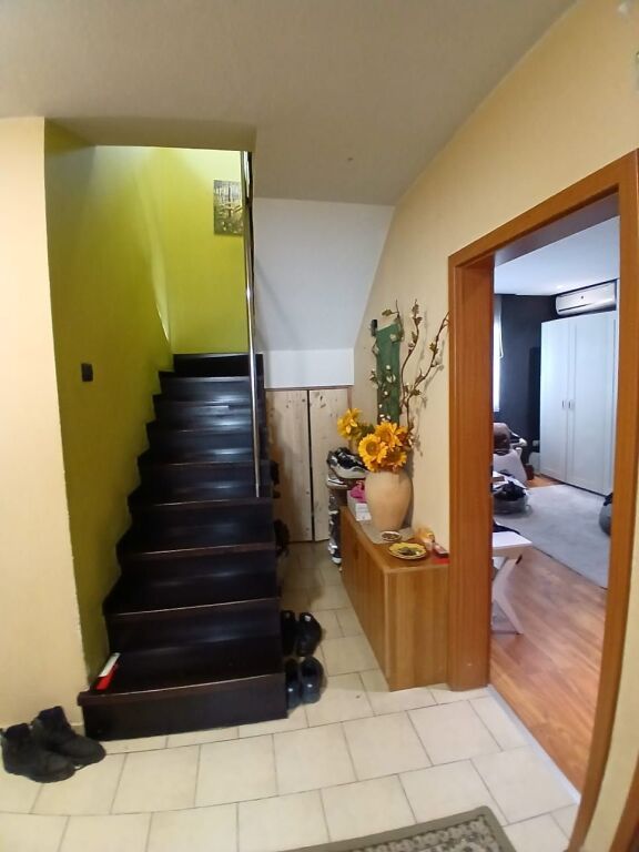 Appartamento Duplex in vendita 3+1 presso l'ex Parco degli Autobus (ID B1358) Tirana