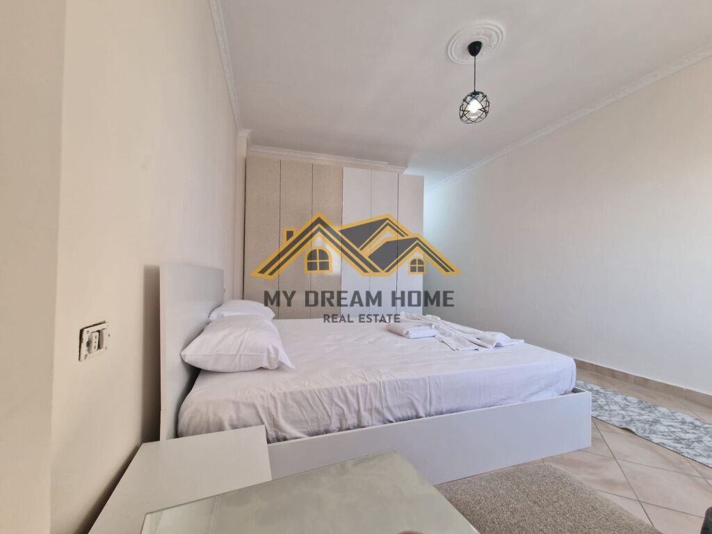 SHITET APARTAMENT 3+1 ILIRIA, PLAZH!