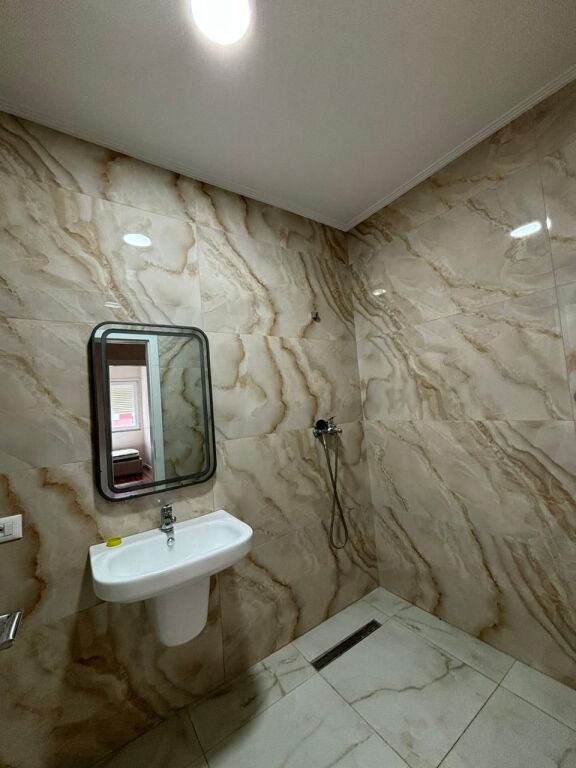 Apartament me qera - Astir, Vila L2