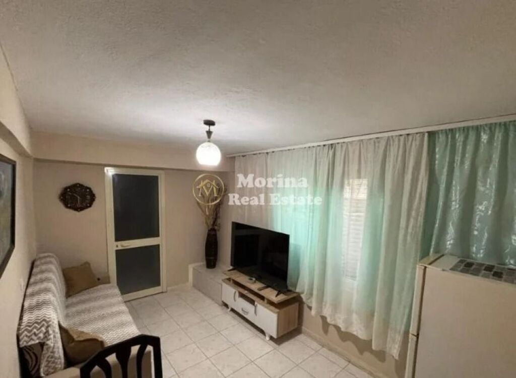 Affitto | Appartamento 1 + 1 | Vicino al Nuovo Mercato | 420 €/mese