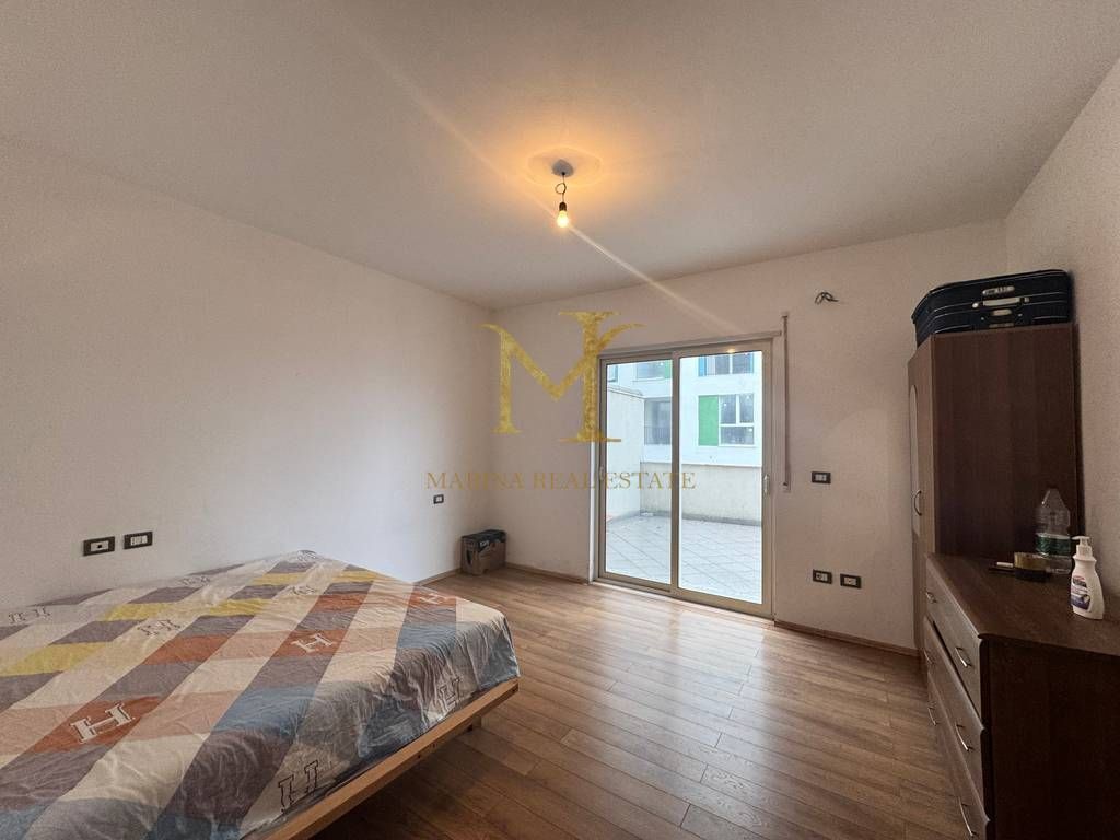 Apartment for rent in Durres, Train Station, 2+1+2+balcony