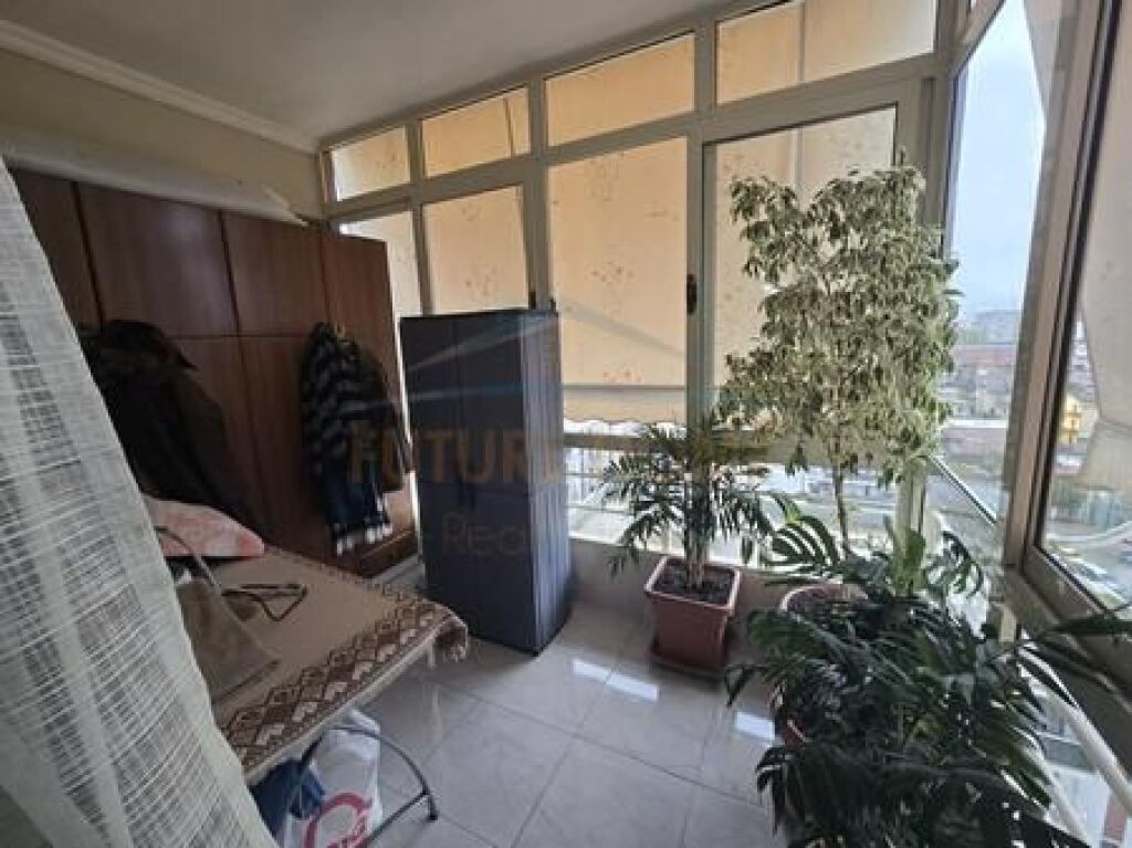 Apartment 2+1 for Sale, Unaza e Re