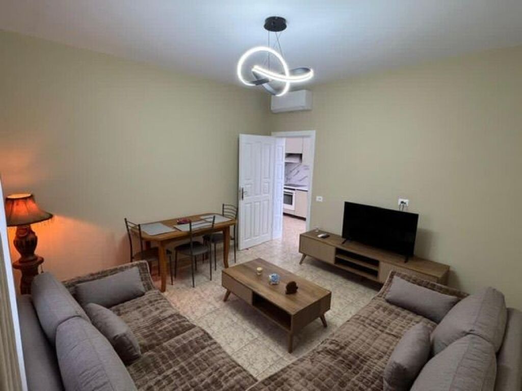 Apartment 1+1+parking near the roundabout of Shkoza