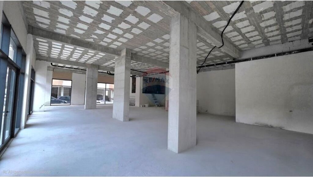 🏢 Ambient Biznesi Premium me Qera 