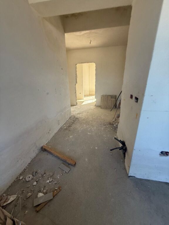 Kompleksi Tom Doshi Ne Shkoze Shitet Apartament 3+1+2 + Post Parkimi