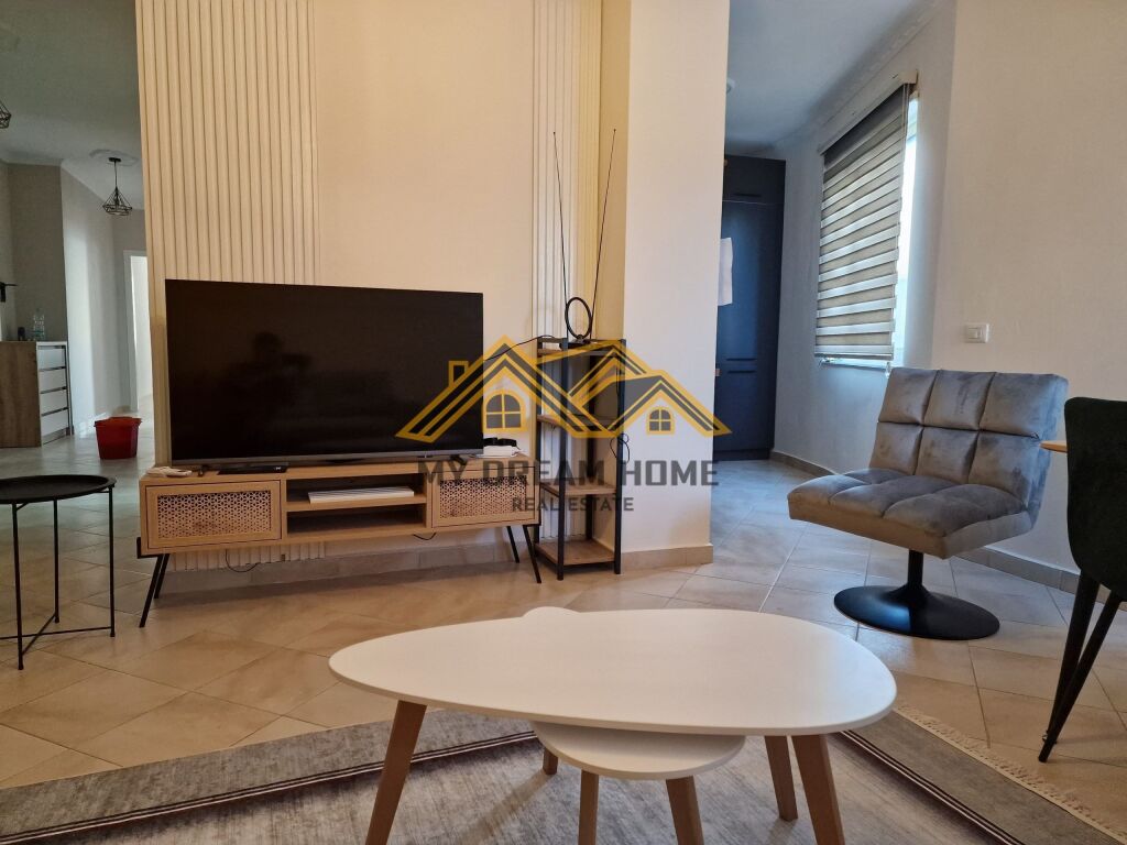 SHITET APARTAMENT 3+1 ILIRIA, PLAZH!