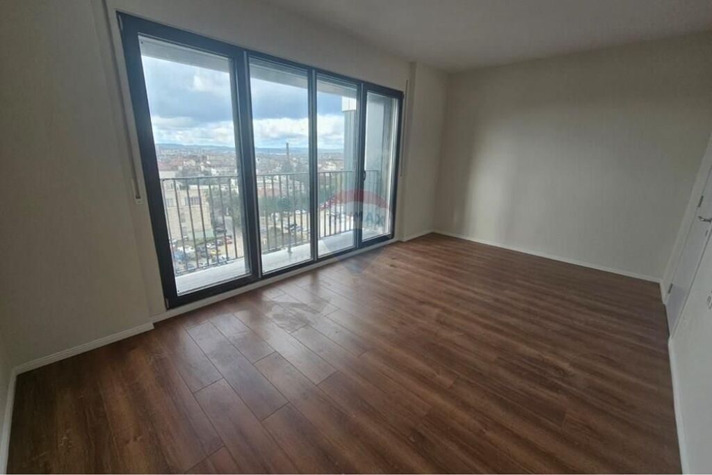 Shitet Apartament 1+1 në Don Bosco