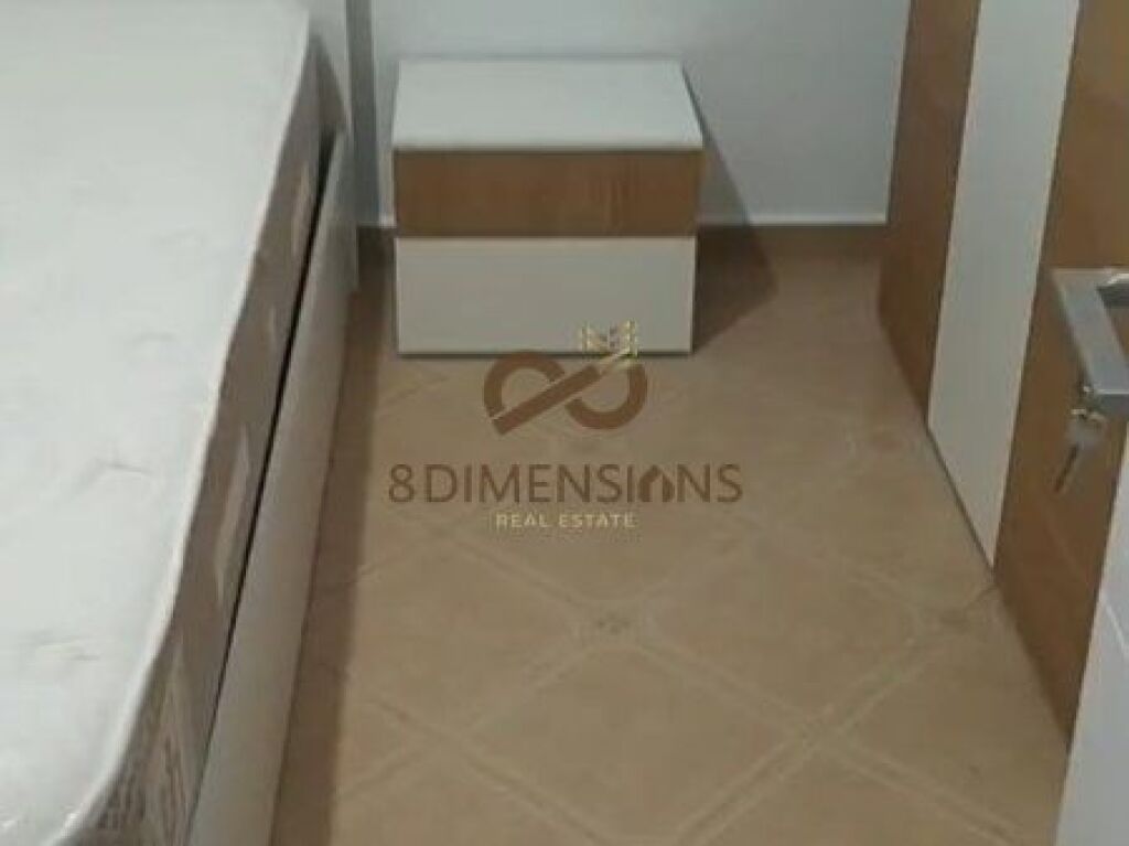 Apartament 2+1 me qera tek Rruga 5 Maji, prane Concord Center