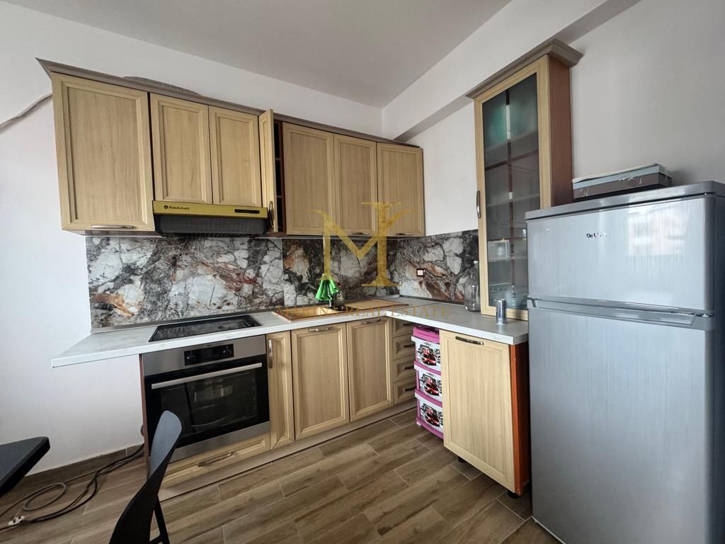 Apartment for rent in Durres, Train Station, 2+1+2+balcony