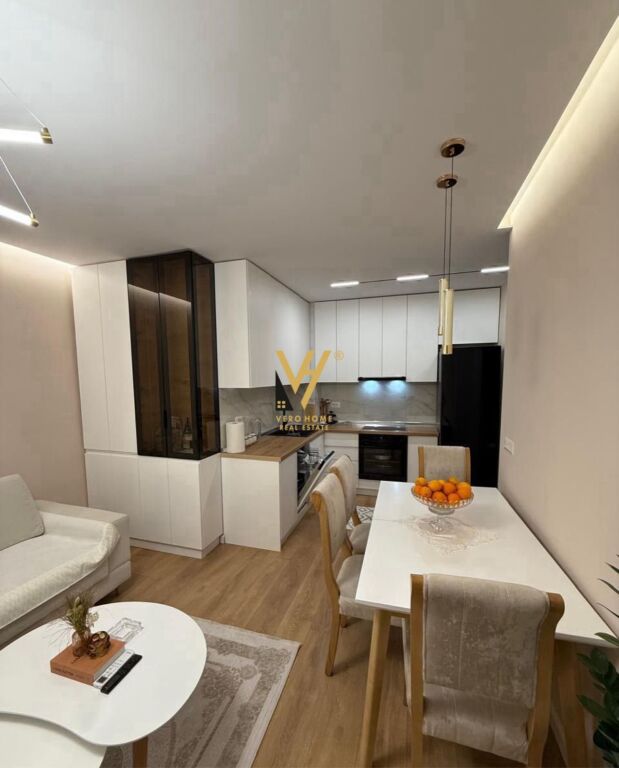 SHITET APARTAMENT 1+1 NE SHKOZE 11.000.000 LEKE