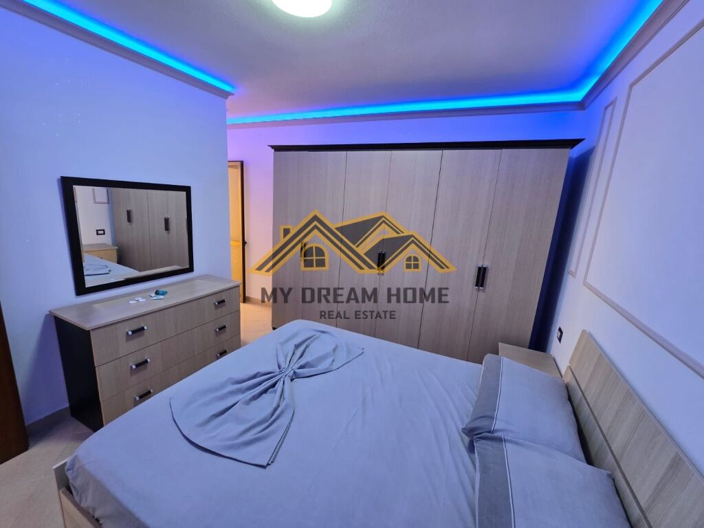 VENDESI APPARTAMENTO 2+1 GOLEM.