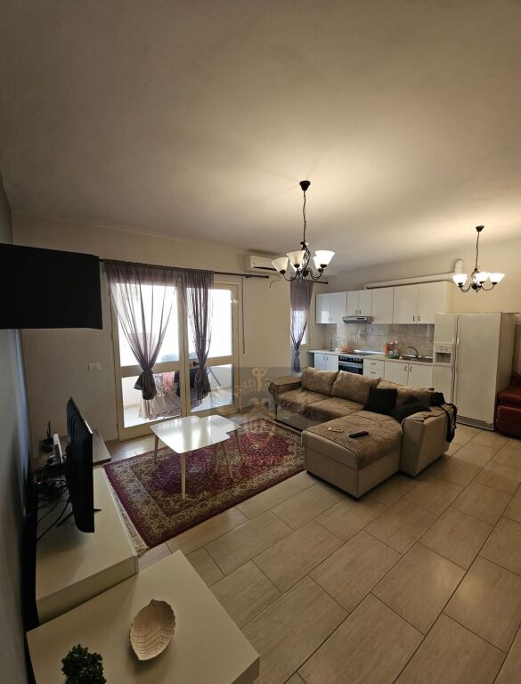 🏡 SHITET APARTAMENT 1+1 NË SUPER ZONË – PRANË PORTIT