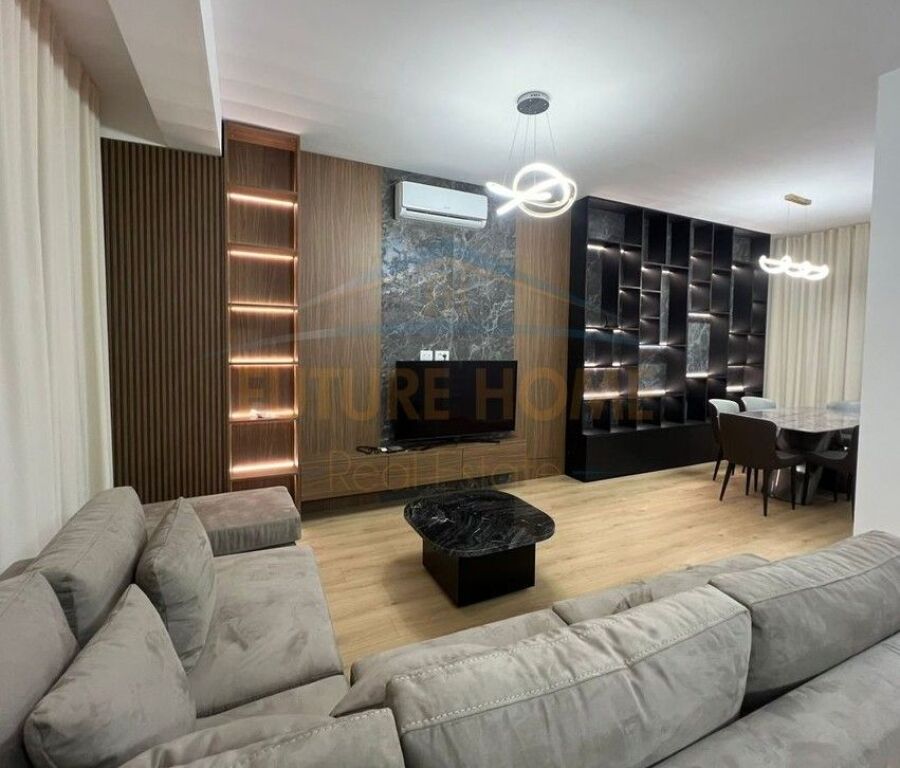 Qira Vilë 3-kateshe, Aba Residence, Sauk