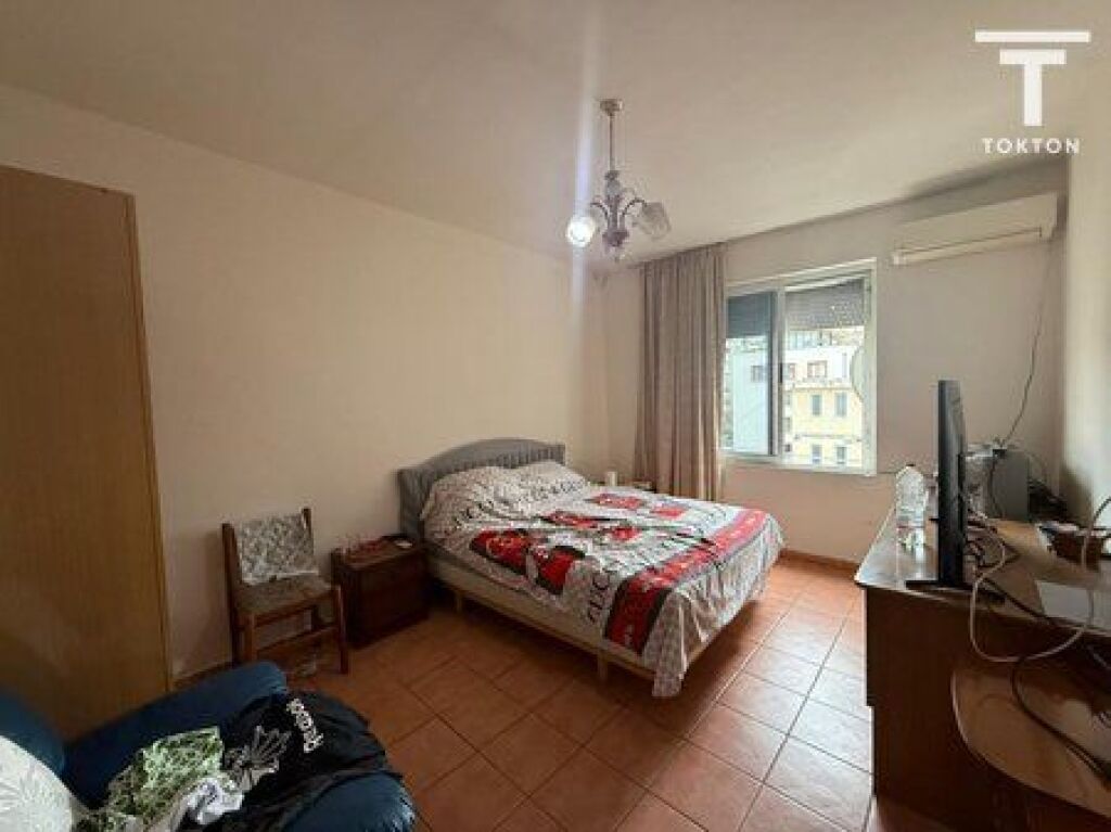 IN VENDITA, APPARTAMENTO 3+1+2, EX BLOCCO, TIRANA