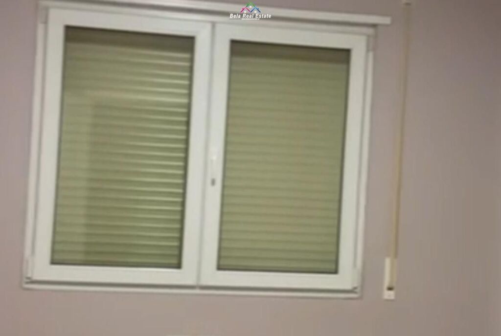 Zyre Me Qera 3+1 Ne 5 Maj ( ID BZ2807) Tirane