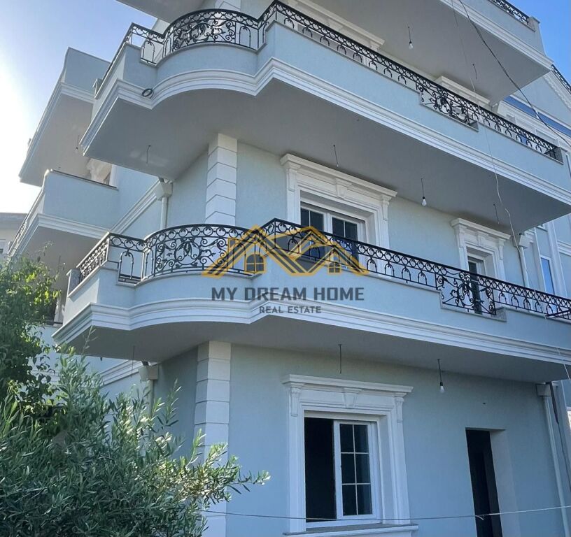 SHITET 2 SUPER VILA PLEPA DURRES!