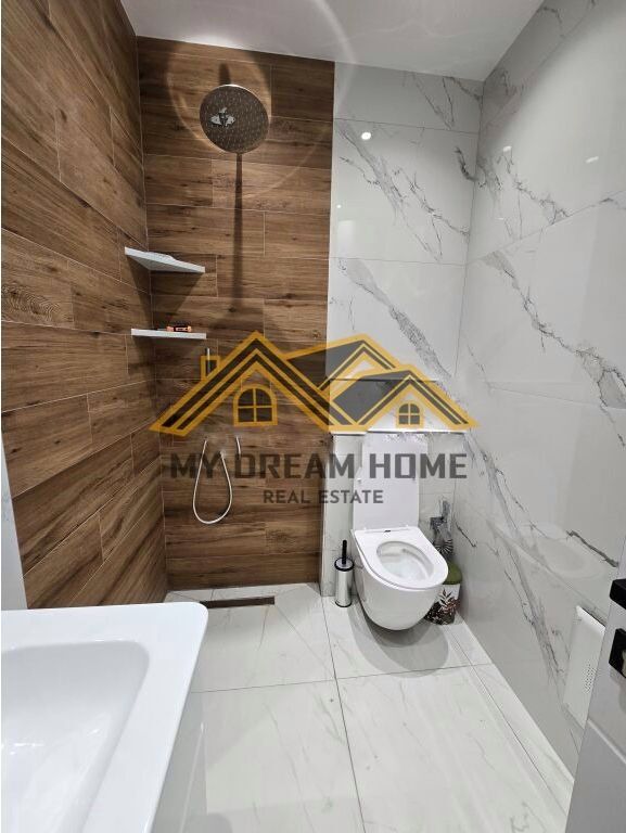 Apartament 1+1 me Pamje Deti në Shkëmbi i Kavajës!