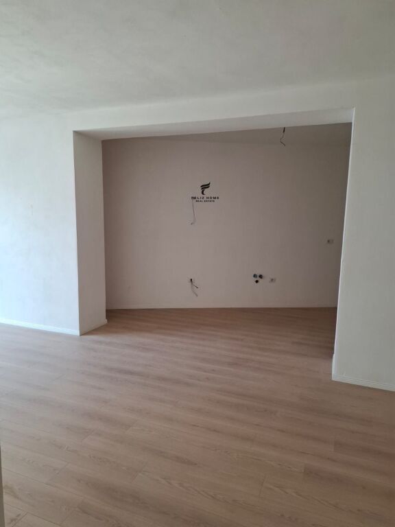 SHITET APARTAMENT 2+1 FUSHA E AVIACIONIT 176.000 EURO