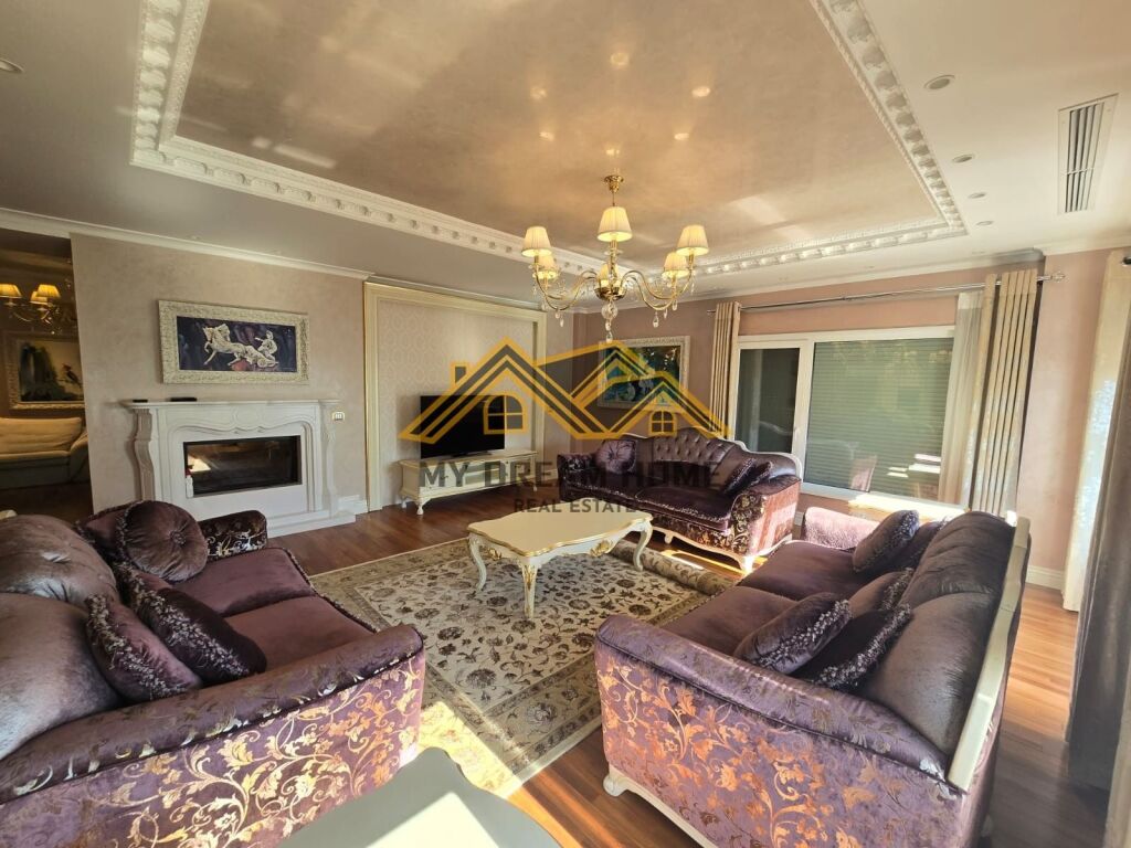 LUXURY APARTAMENT VOLLGA DURRES