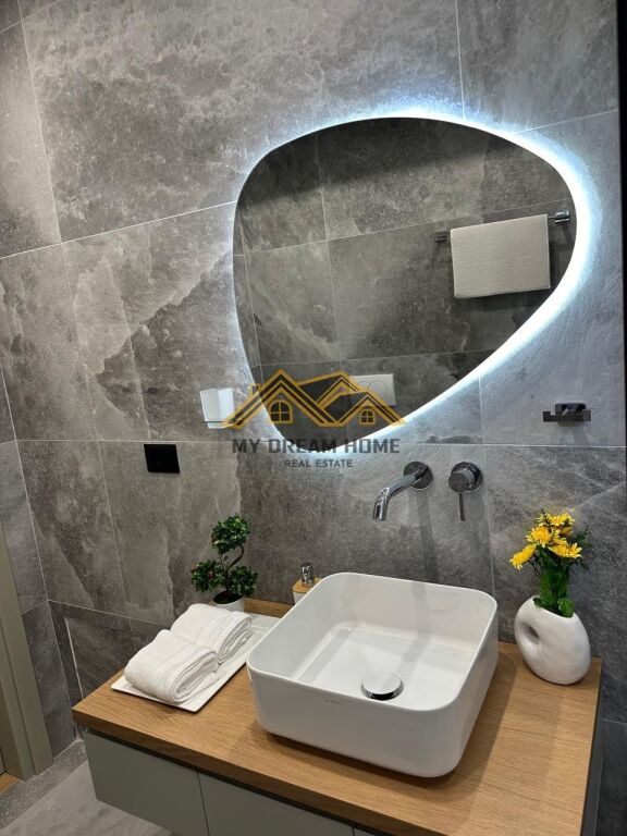 SHITET SUPER APARTAMENT 1+1 ILIRIA PLAZH DURRES!